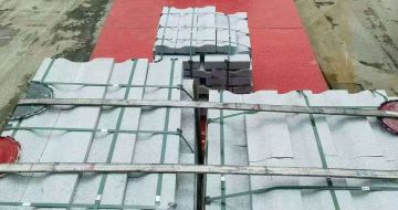 三明 芝麻白仿形加直形路沿石出货日常