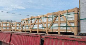 三明 芝麻白花岗岩地铺石出口专车-泰国游