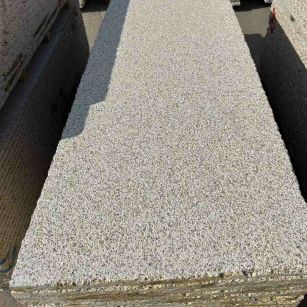 三明 黄金麻花岗岩荔枝面毛板，半成品