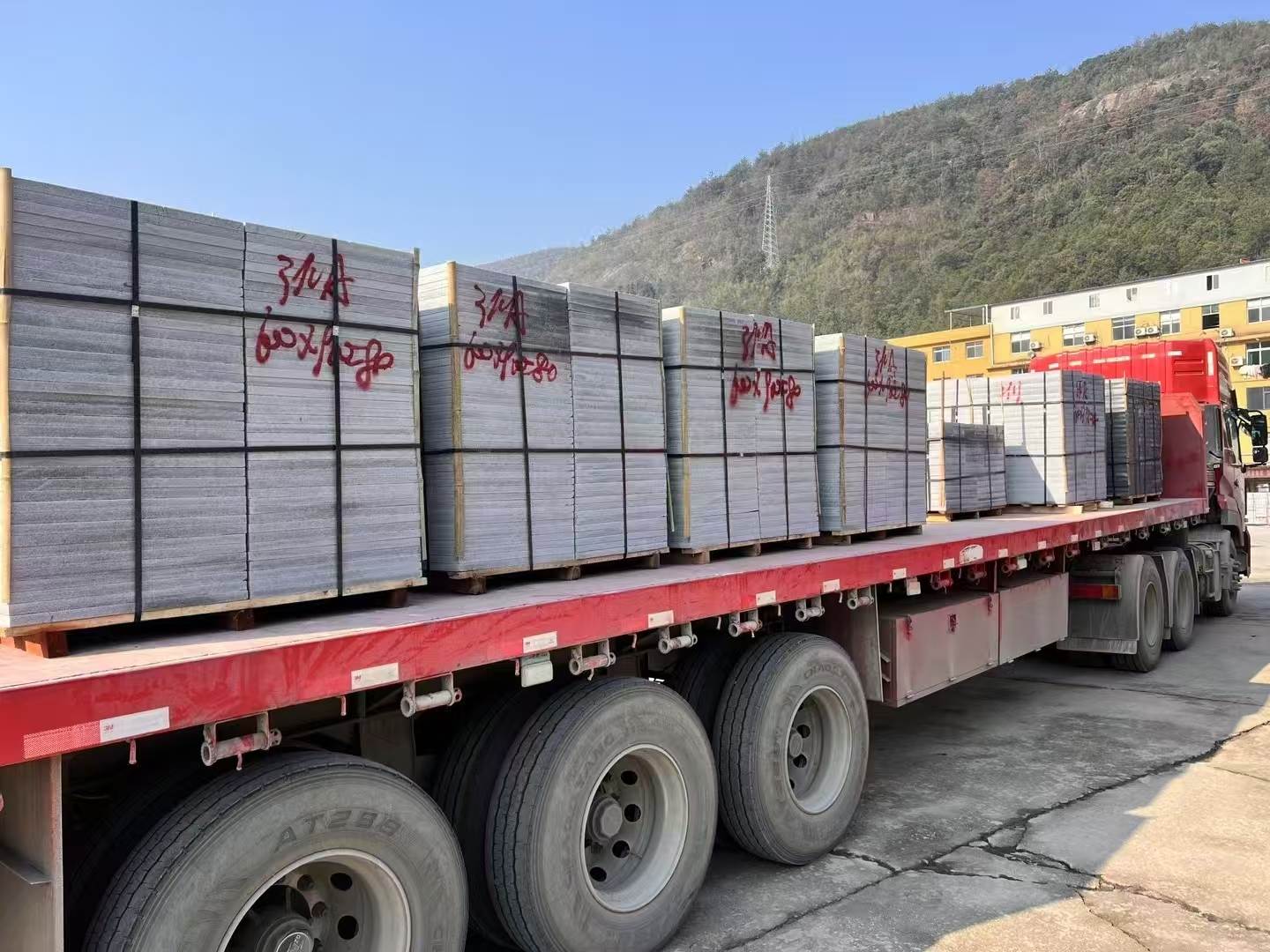 三明 芝麻灰地铺石出货日常