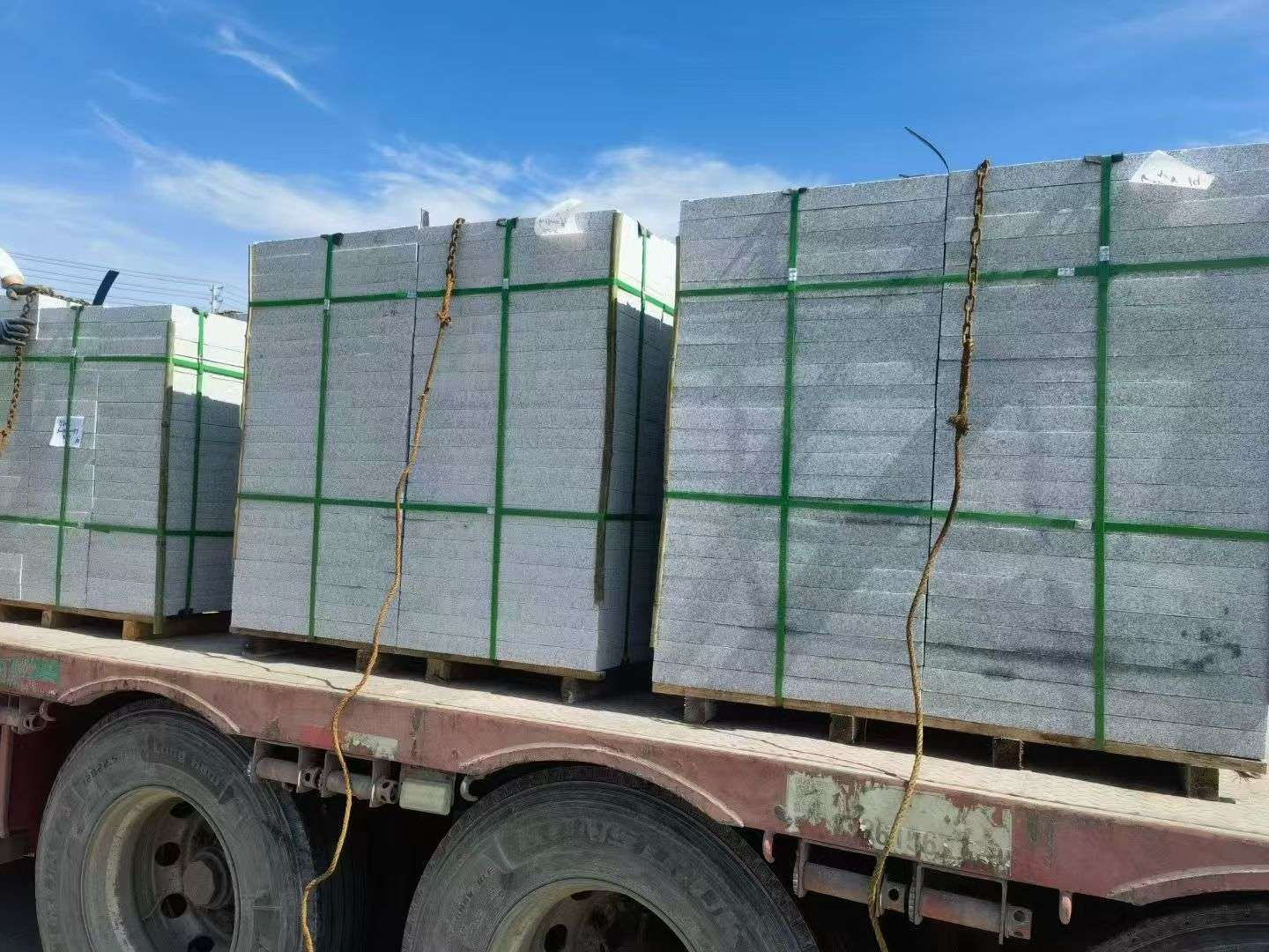 三明 芝麻白花岗岩地铺石装车日常