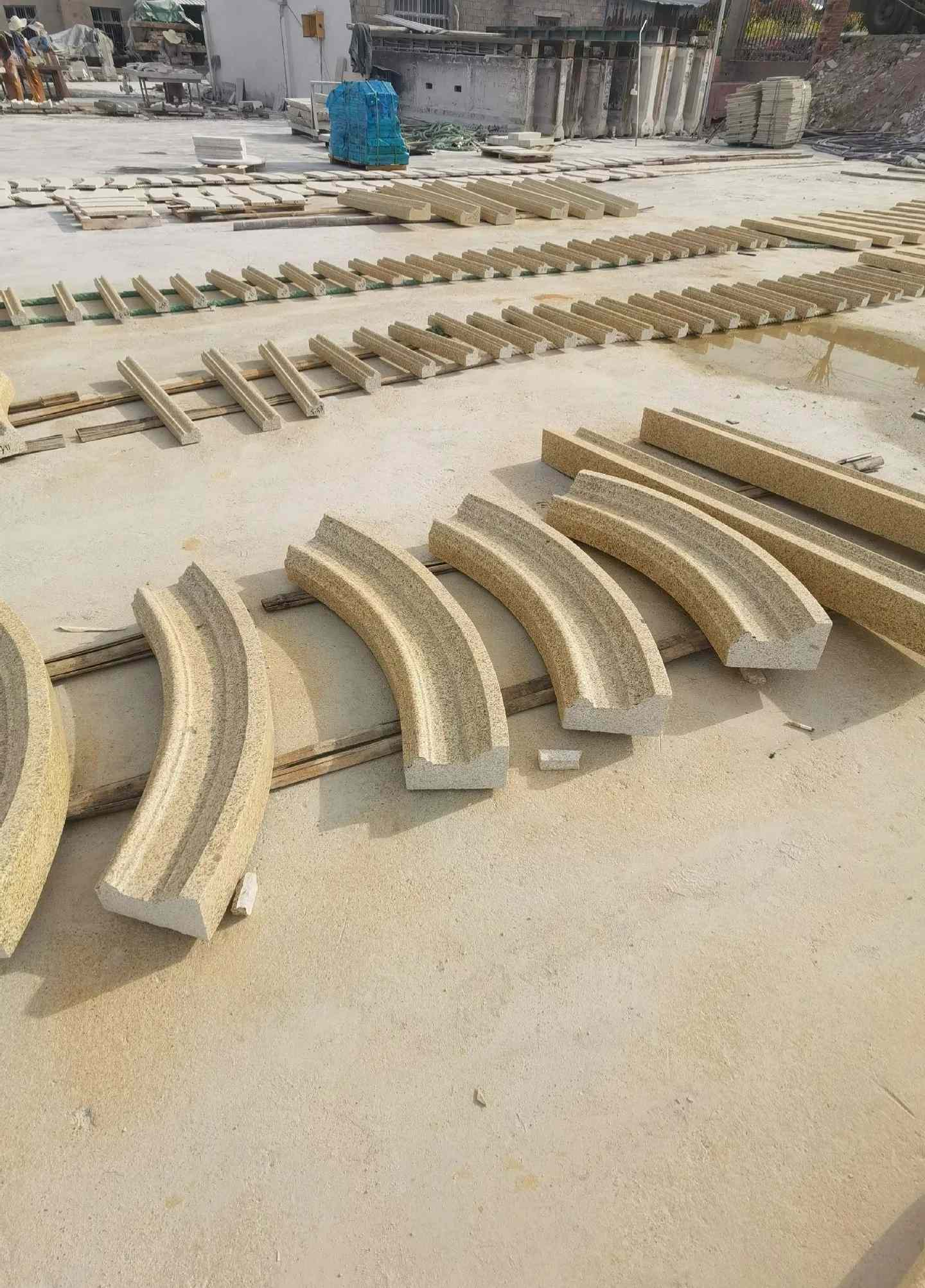 三明 黄金麻花岗岩别墅线条