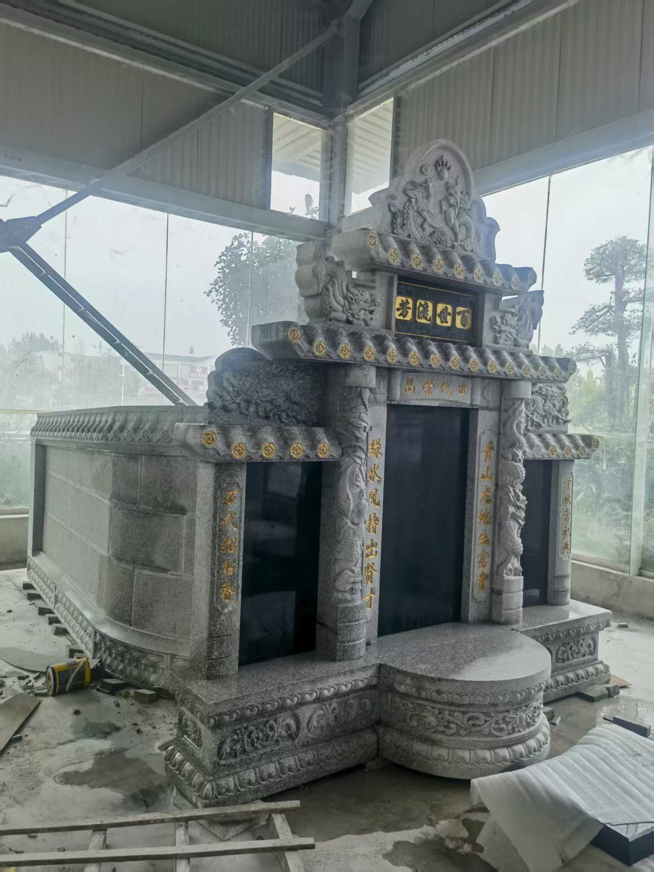 三明 芝麻白墓碑效果展示图