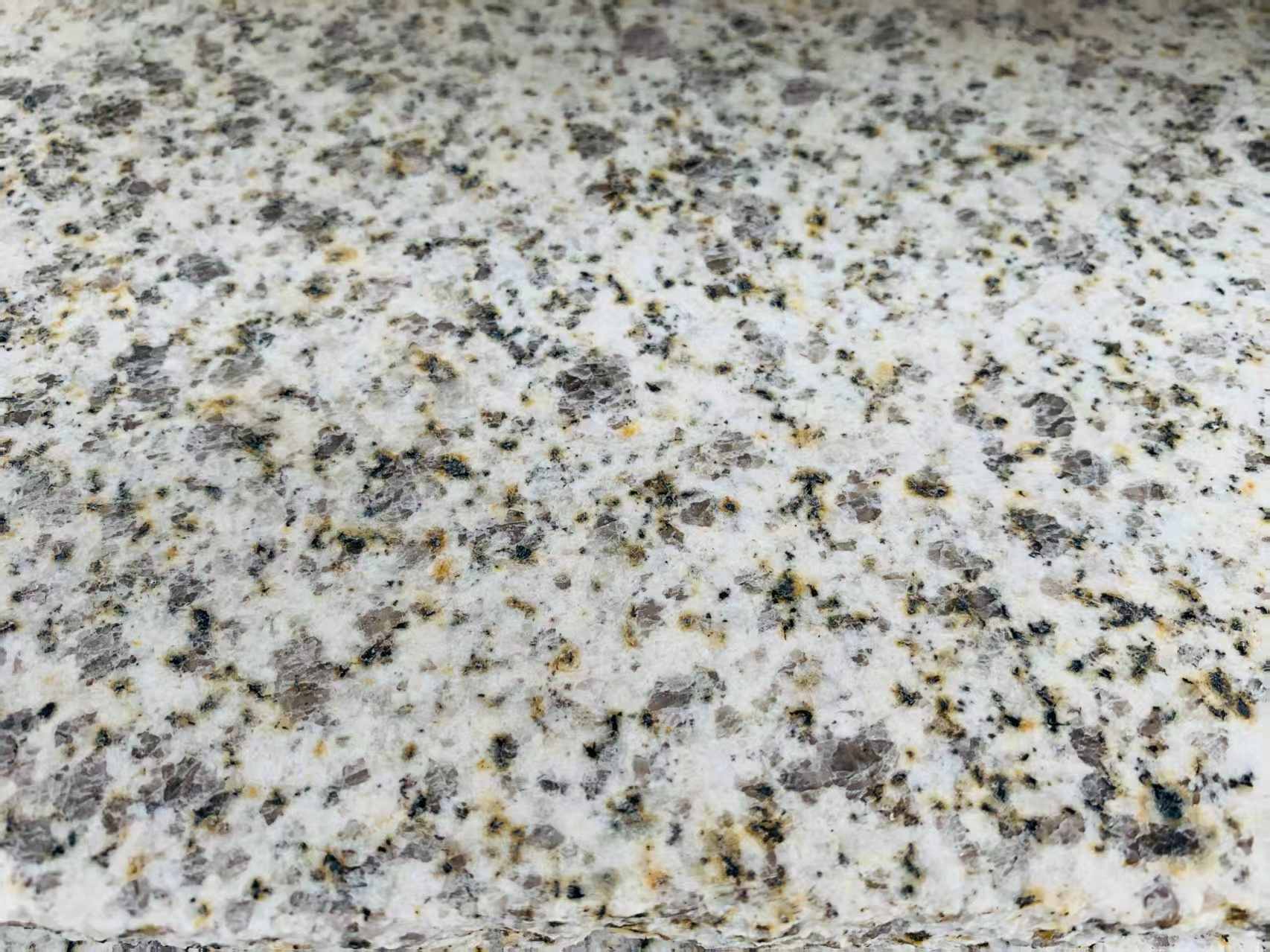 三明 黄金麻花岗岩石材浅黄光面