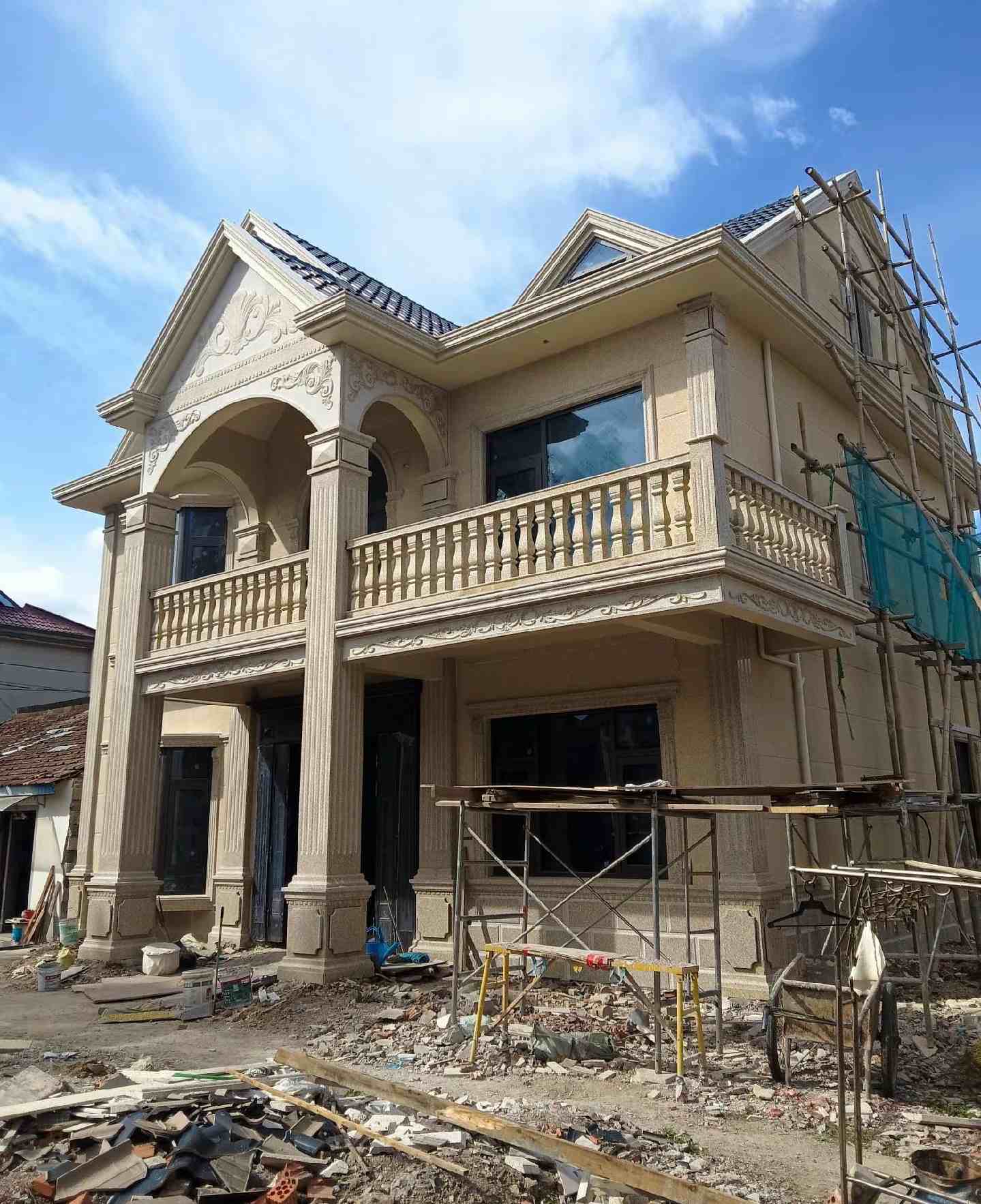 三明 黄金麻花岗岩石材私人别墅雕花门楼柱阳台栏杆